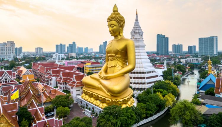 Golden Buddha Bangkok - Secret Retreats (www.secret-retreats.com)