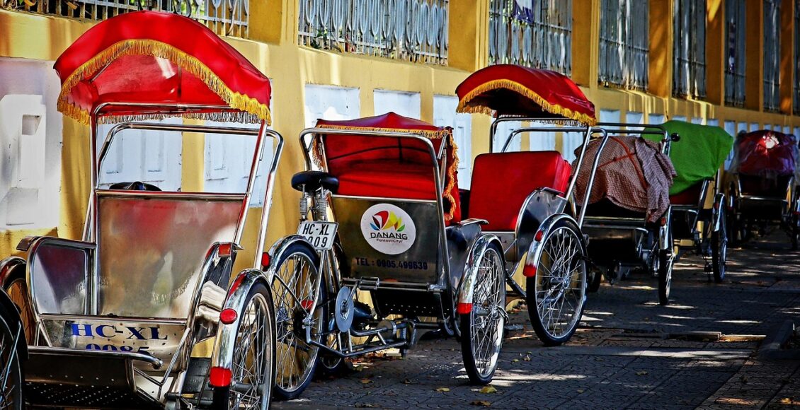 rickshaw-8510117_1280