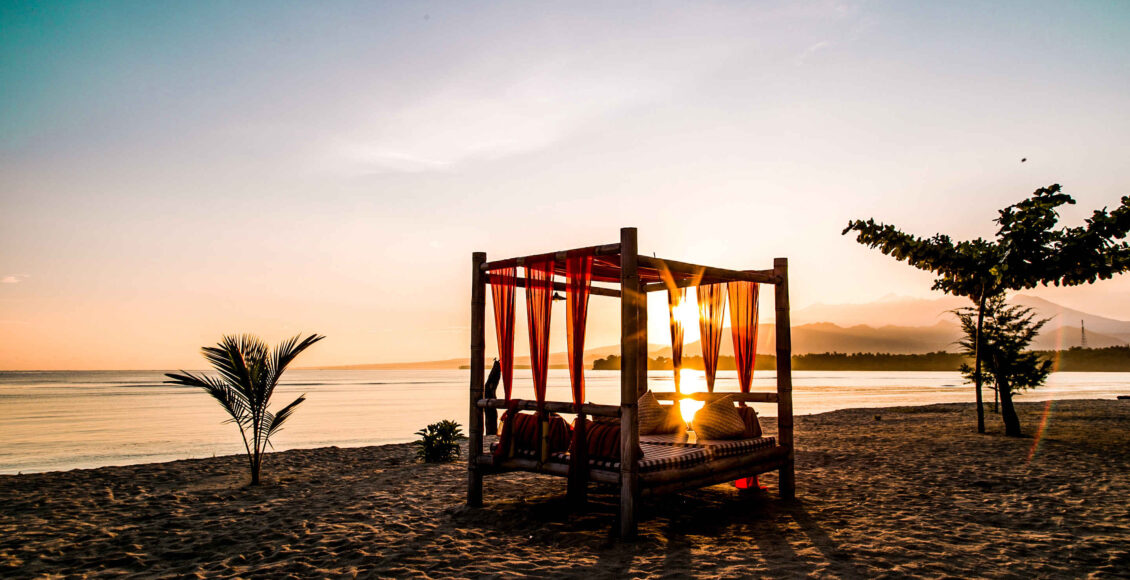 Picnic In Bed Hotel Tugu Lombok