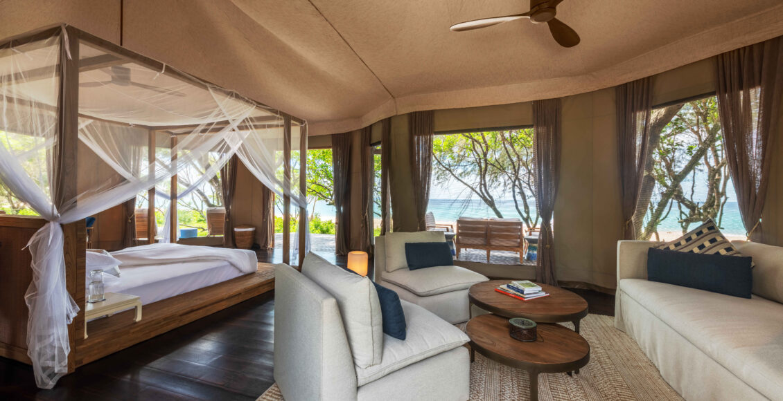 Wa-Ale-accommodations-tended-beach-villa-04-ScottAWoodard