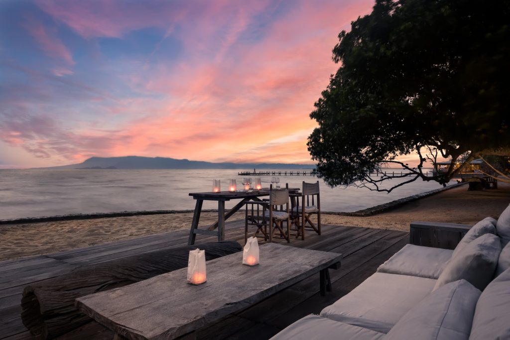 Along the quiet coastline of southern Cambodia, Knai Bang Chatt Resort reflects a distinct sense of coastal elegance.