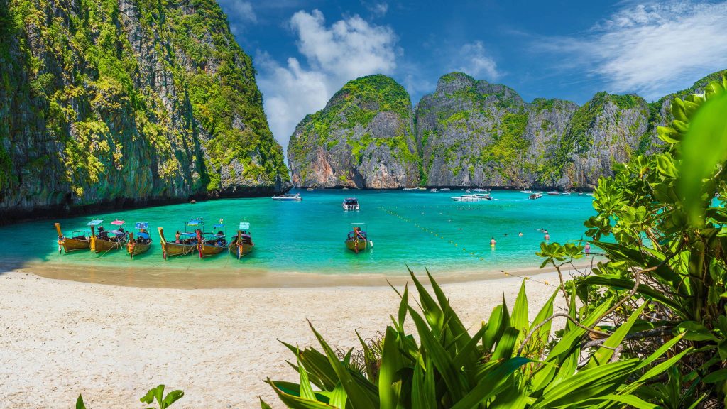 Island hopping remains one of Asia’s most timeless forms of travel. 