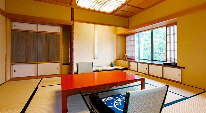 Tsuki Room