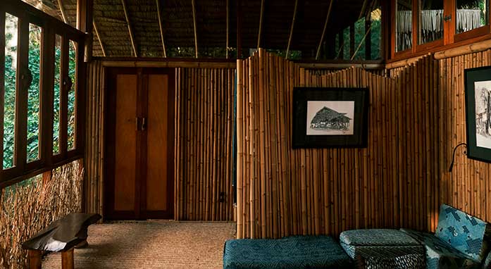 The 3-bedroom Waterfront Villas and Beach House (1 unit)